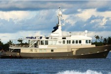 Motor Yacht Amnesia